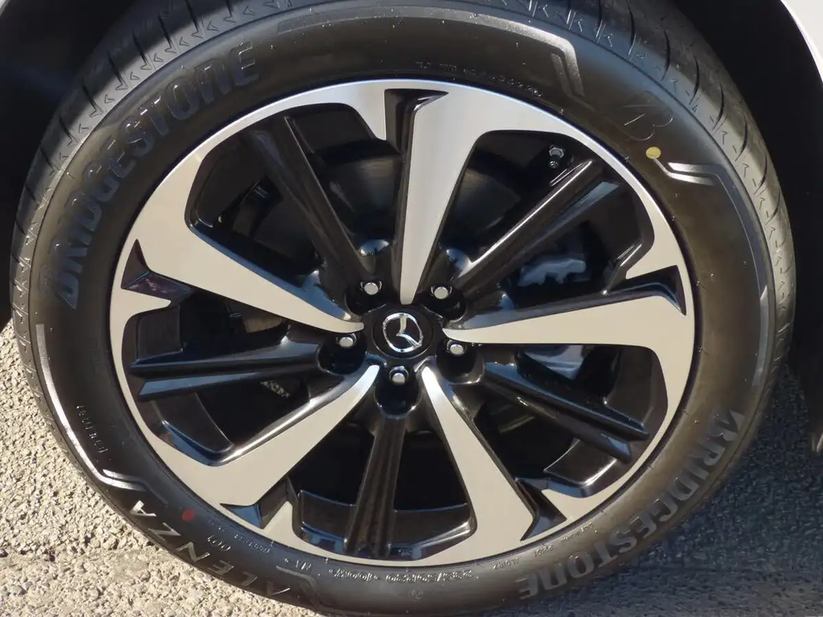 2024-mazda-cx-60-25-e-skyactiv-takumi-big-4