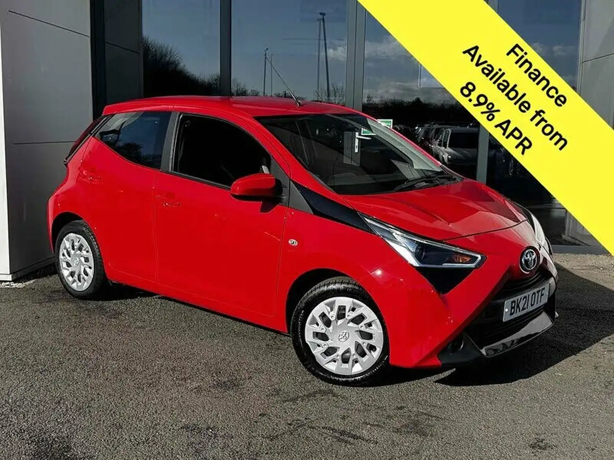 2021-toyota-aygo-10-vvt-i-x-play-tss-big-0