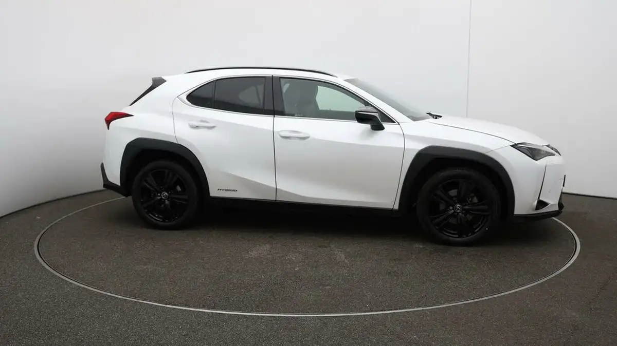 2022-lexus-ux-250h-20-ux-184bhp-without-navigation-big-47
