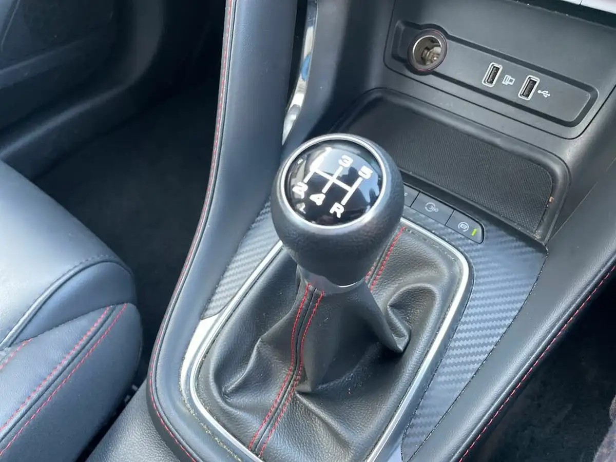 2021-mg-zs-suv-15-vti-tech-exclusive-big-18
