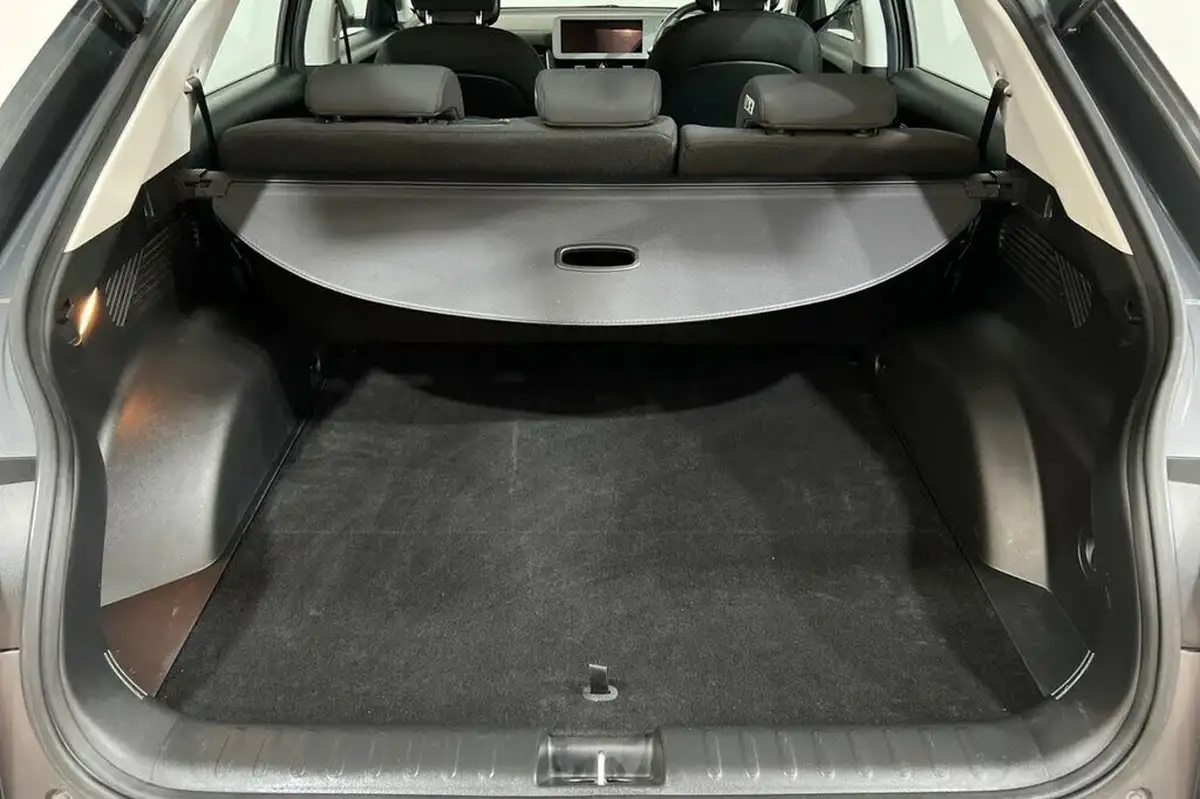 2021-hyundai-ioniq-5-e-premium-217ps-73kwh-rwd-big-42