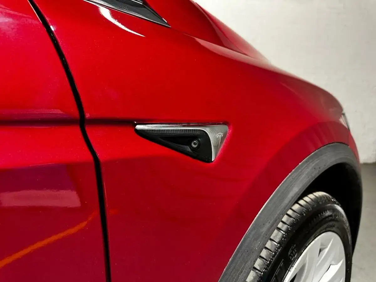 2018-tesla-model-x-e-75d-big-35