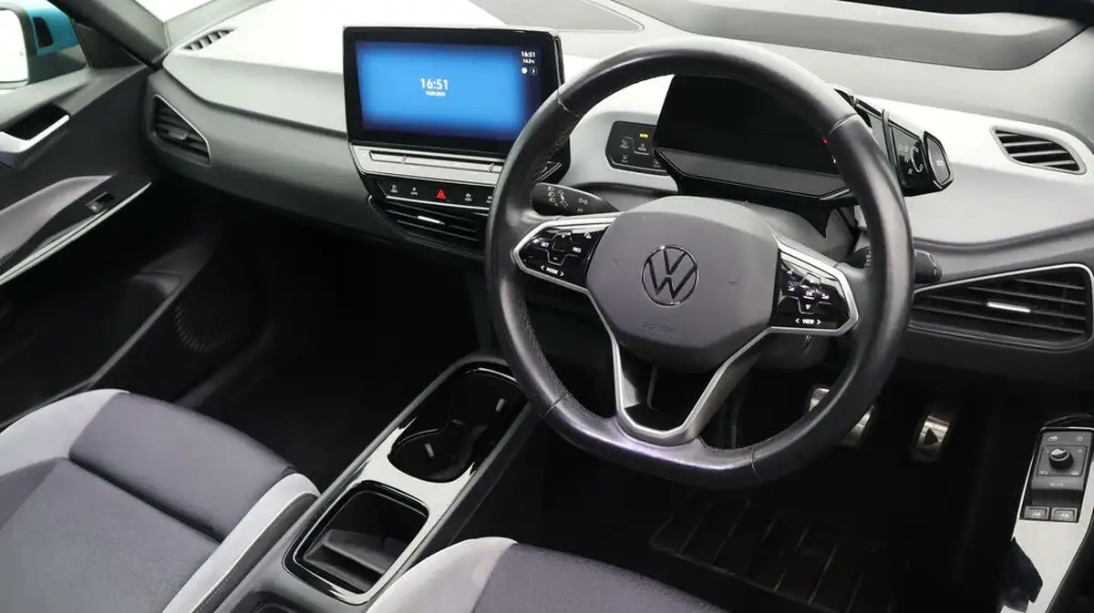 2021-volkswagen-id3-e-max-big-8