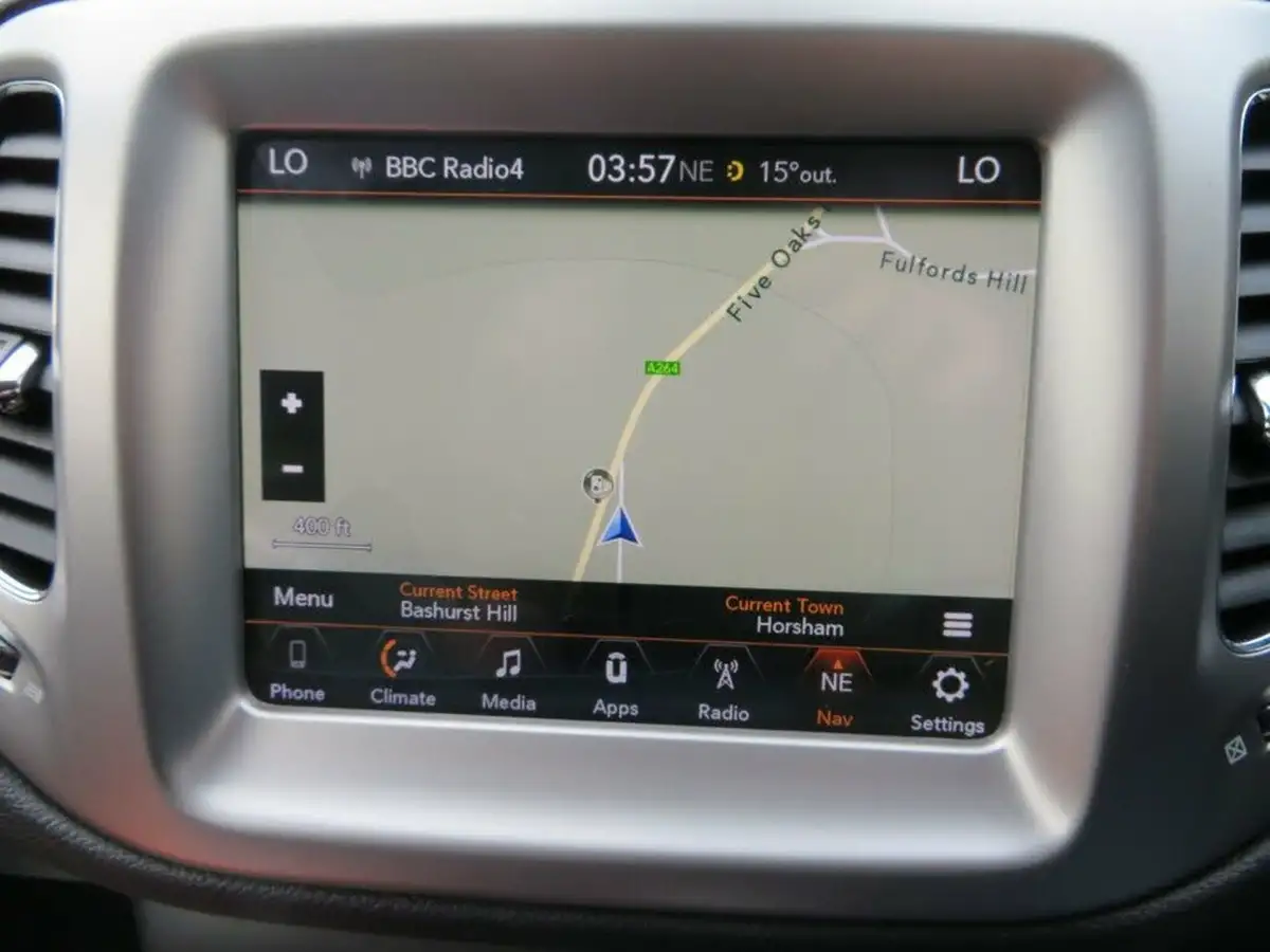 2018-jeep-compass-14-multiair-ii-longitude-big-19
