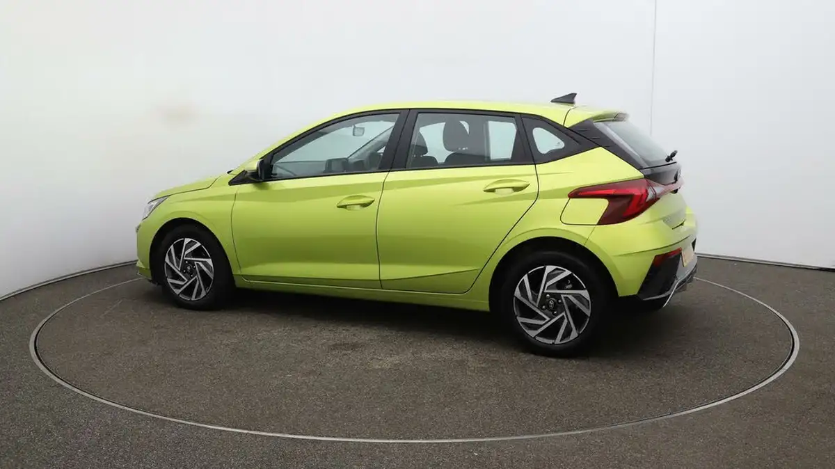 2024-hyundai-i20-10-t-gdi-advance-big-46