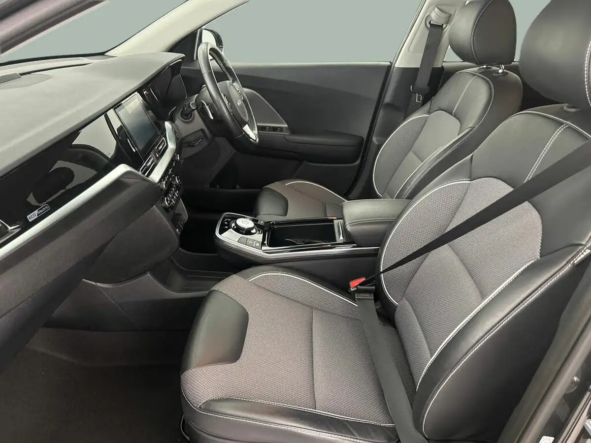 2022-kia-e-niro-ev-2-134bhp-39-big-23