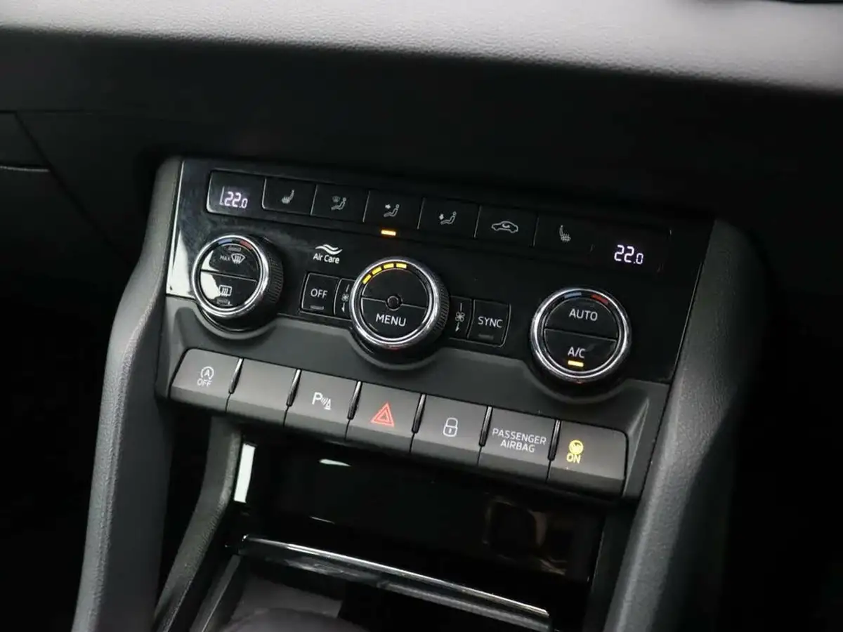 2020-skoda-karoq-15-tsi-se-l-dsg-big-28