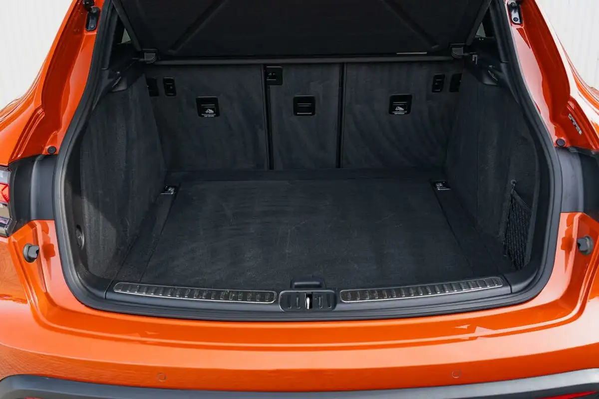 2022-porsche-macan-29-v6-s-big-16