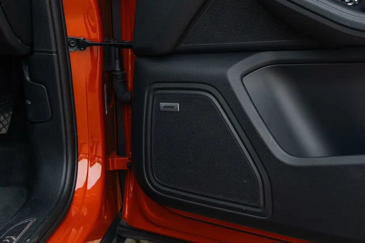 2022-porsche-macan-29-v6-s-big-40