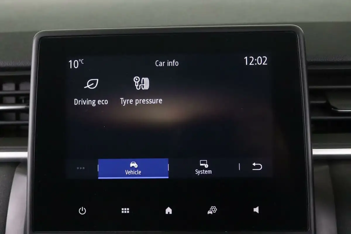 2021-renault-captur-13-tce-iconic-130bhp-edc-auto-big-30