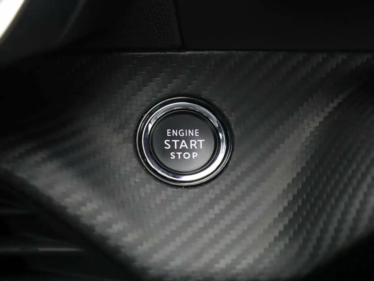 2022-peugeot-208-12-puretech-allure-premium-100bhp-eat8-big-44