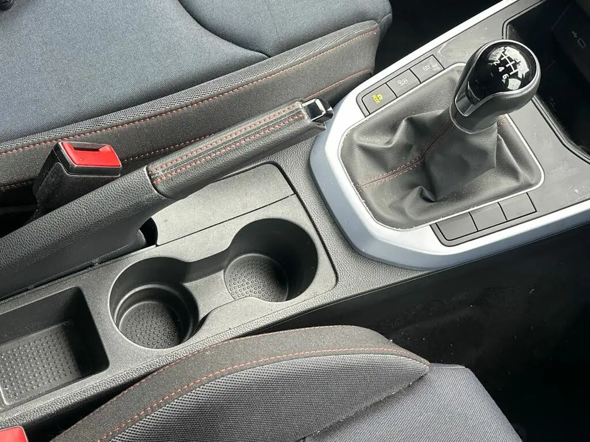 2021-seat-arona-10-tsi-fr-110ps-big-25