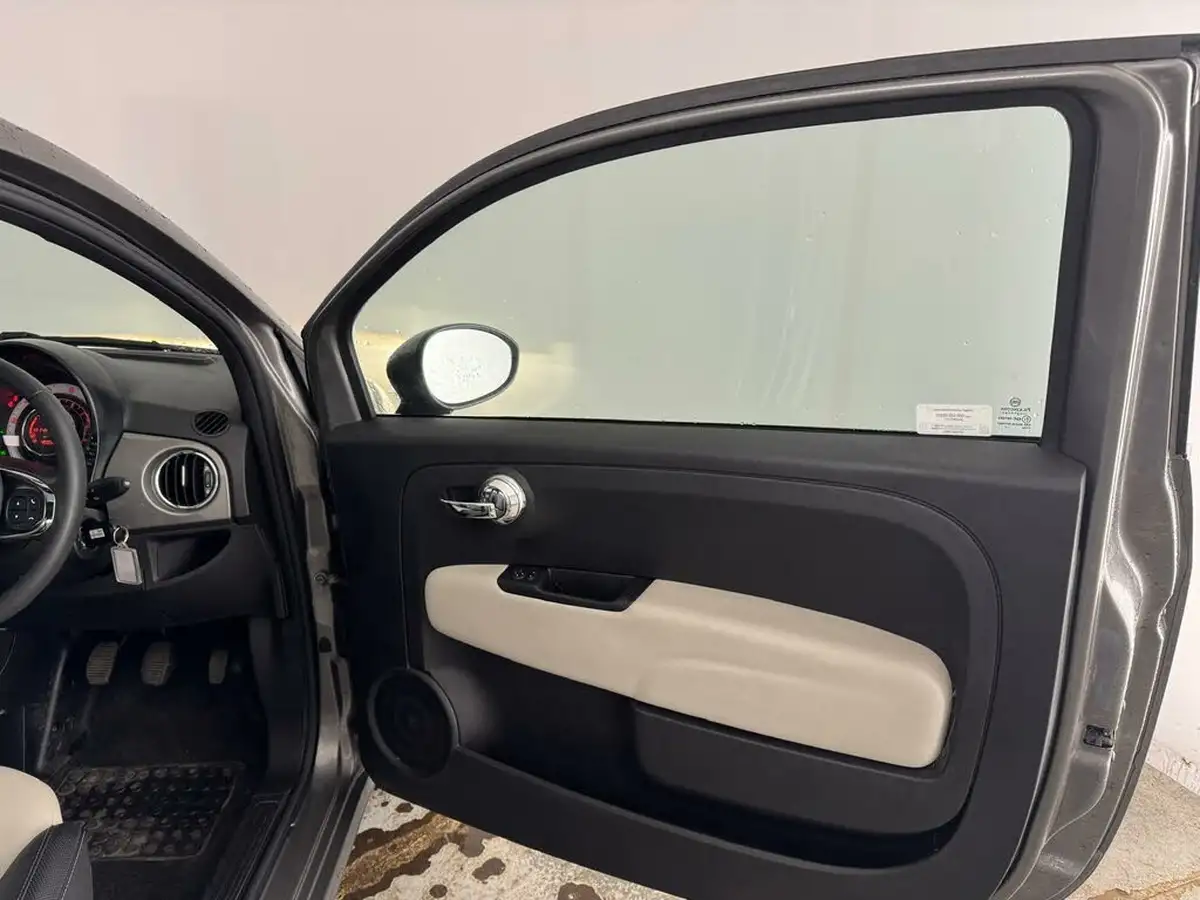 2022-fiat-500-10-dolcevita-big-12