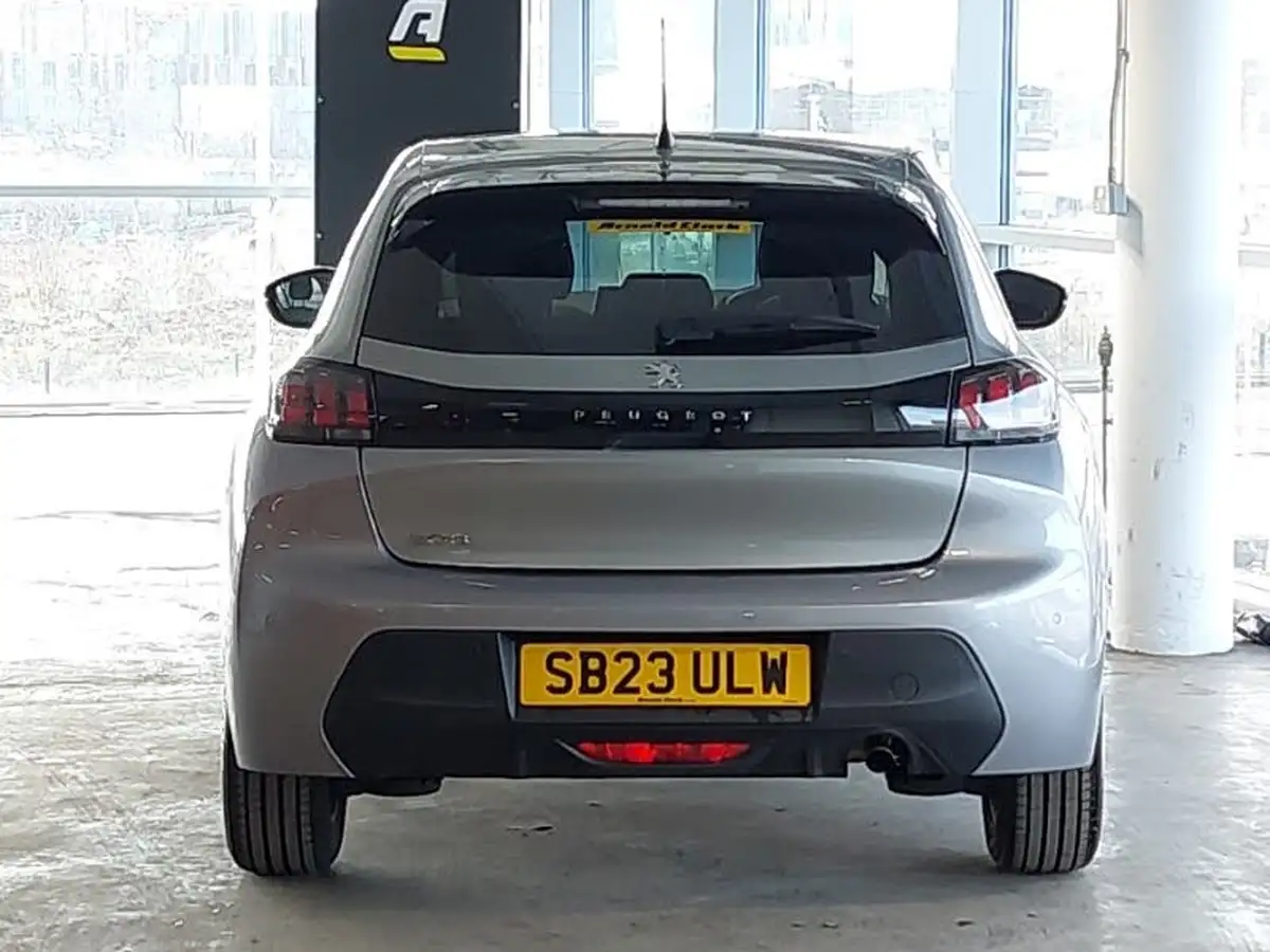 2023-peugeot-208-12-puretech-active-premium-75ps-big-9