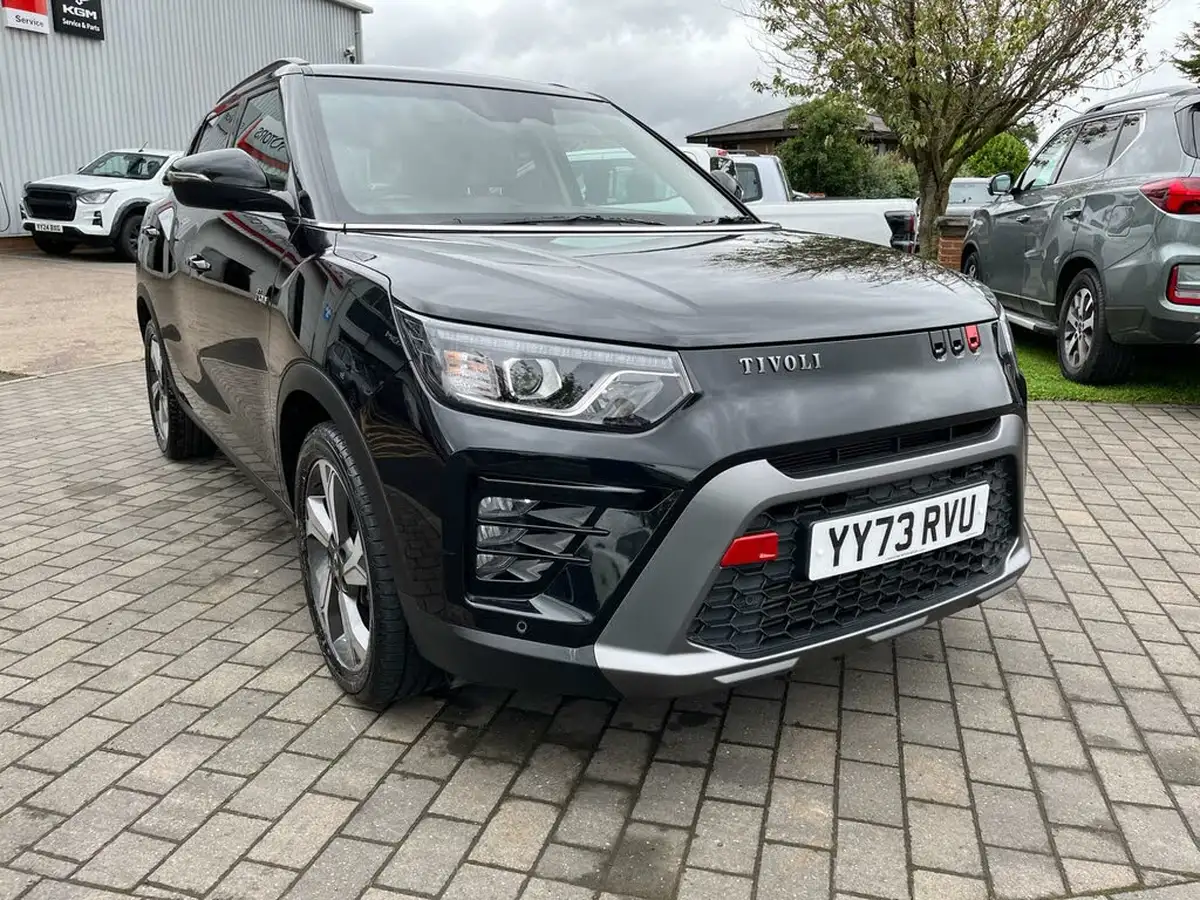 2024-kgm-ssangyong-tivoli-15-k40-big-0