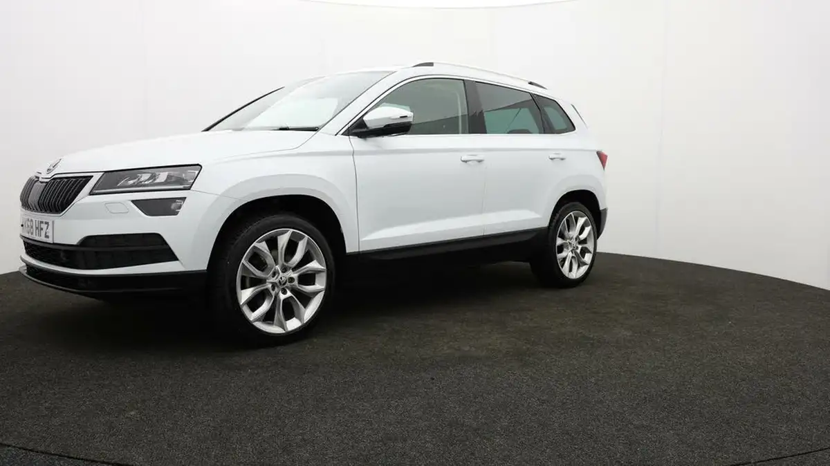 2018-skoda-karoq-20tdi-edition-big-57