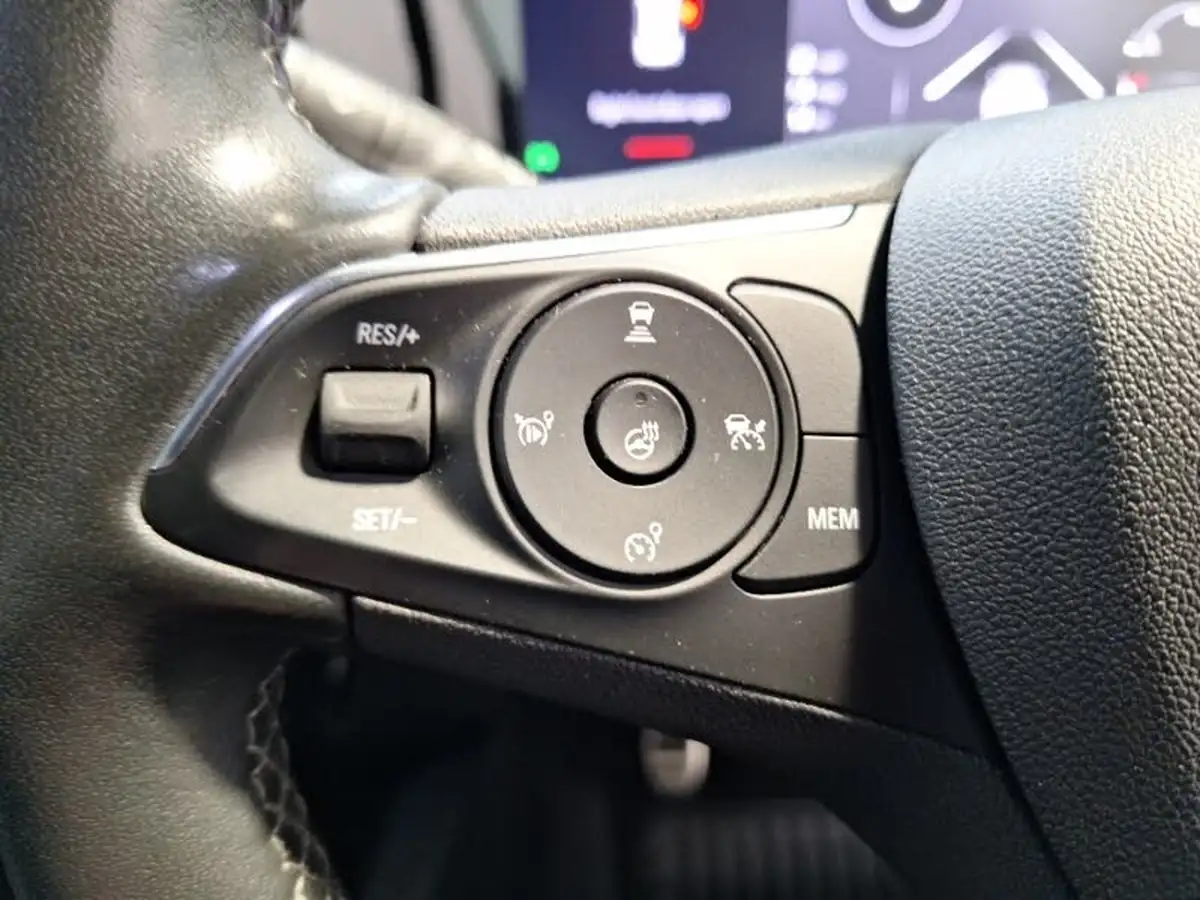 2022-vauxhall-mokka-12-sri-premium-130ps-big-14