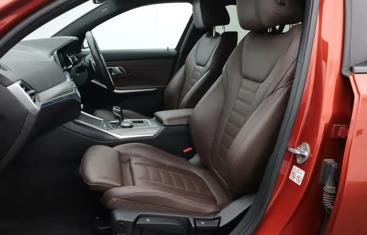 2020-bmw-3-series-20-330e-m-sport-tech-pack-saloon-4d-big-14