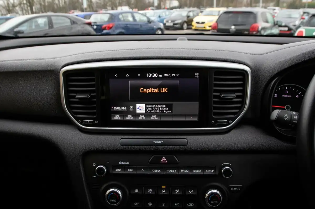2020-kia-sportage-16crdi-2-48v-big-26