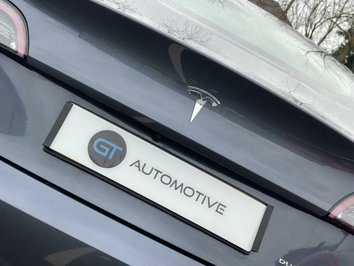 2020-tesla-model-3-e-long-range-big-22