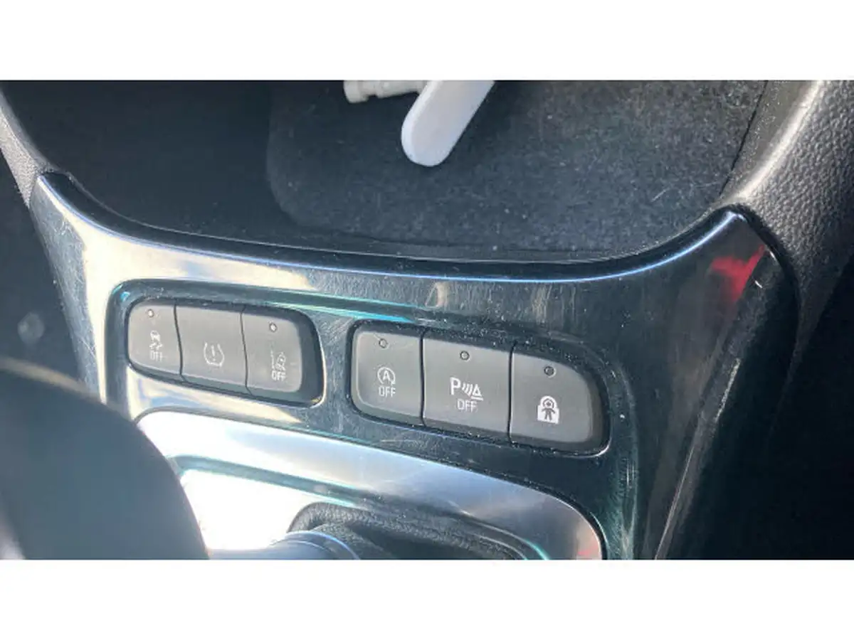 2022-vauxhall-crossland-12-ultimate-130ps-auto-big-20