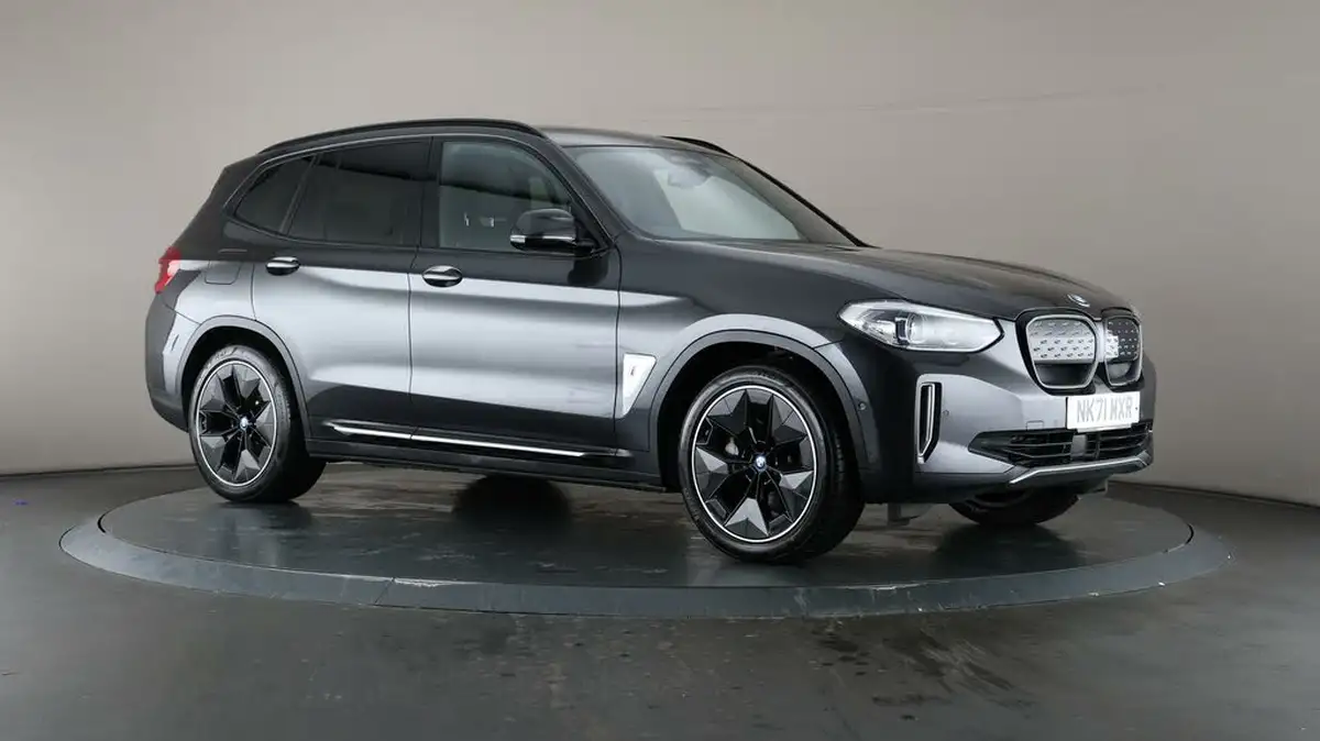 2021-bmw-ix3-e-premier-edition-big-53