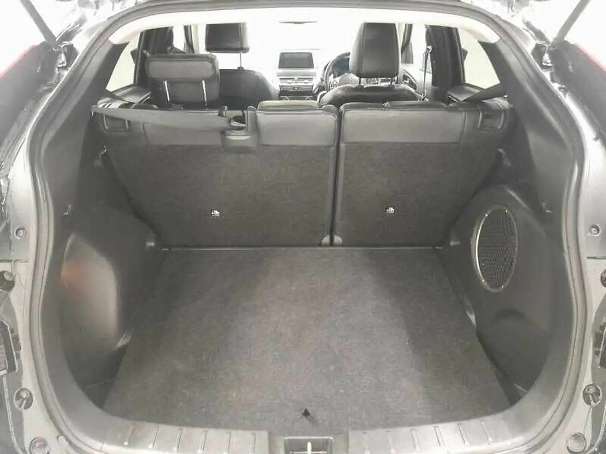 2019-mitsubishi-eclipse-cross-15-black-4wd-auto-big-5