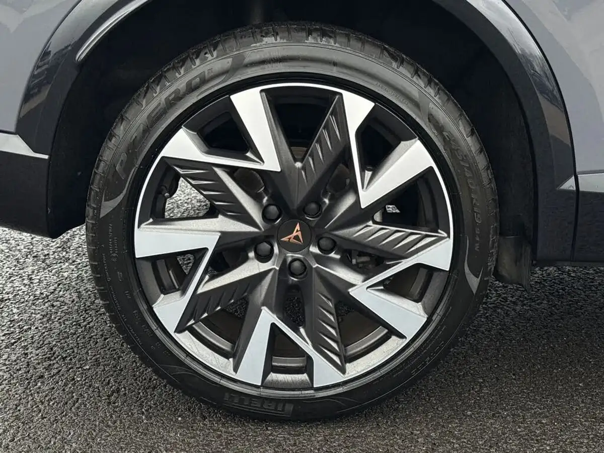 2024-cupra-formentor-15-etsi-v2-big-23