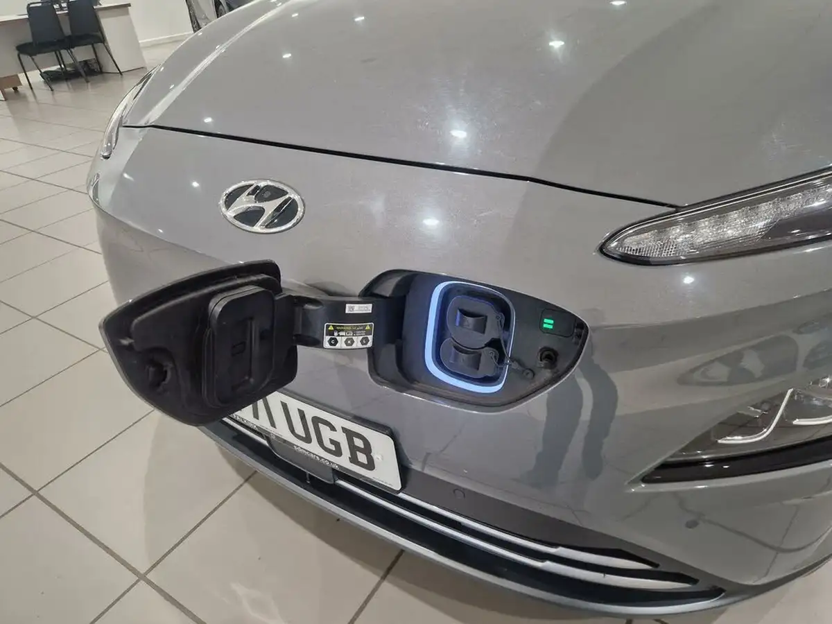 2021-hyundai-kona-e-premium-204ps-64kwh-7kw-obc-big-42