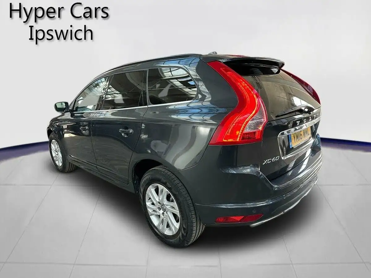 2016-volvo-xc60-20td-d4-se-nav-geartronic-big-4
