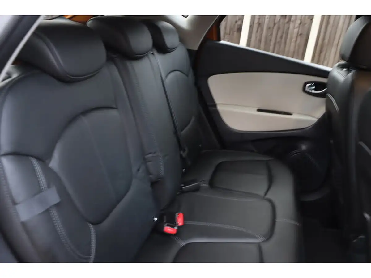 2019-renault-captur-13-tce-gt-line-150bhp-edc-auto-big-30