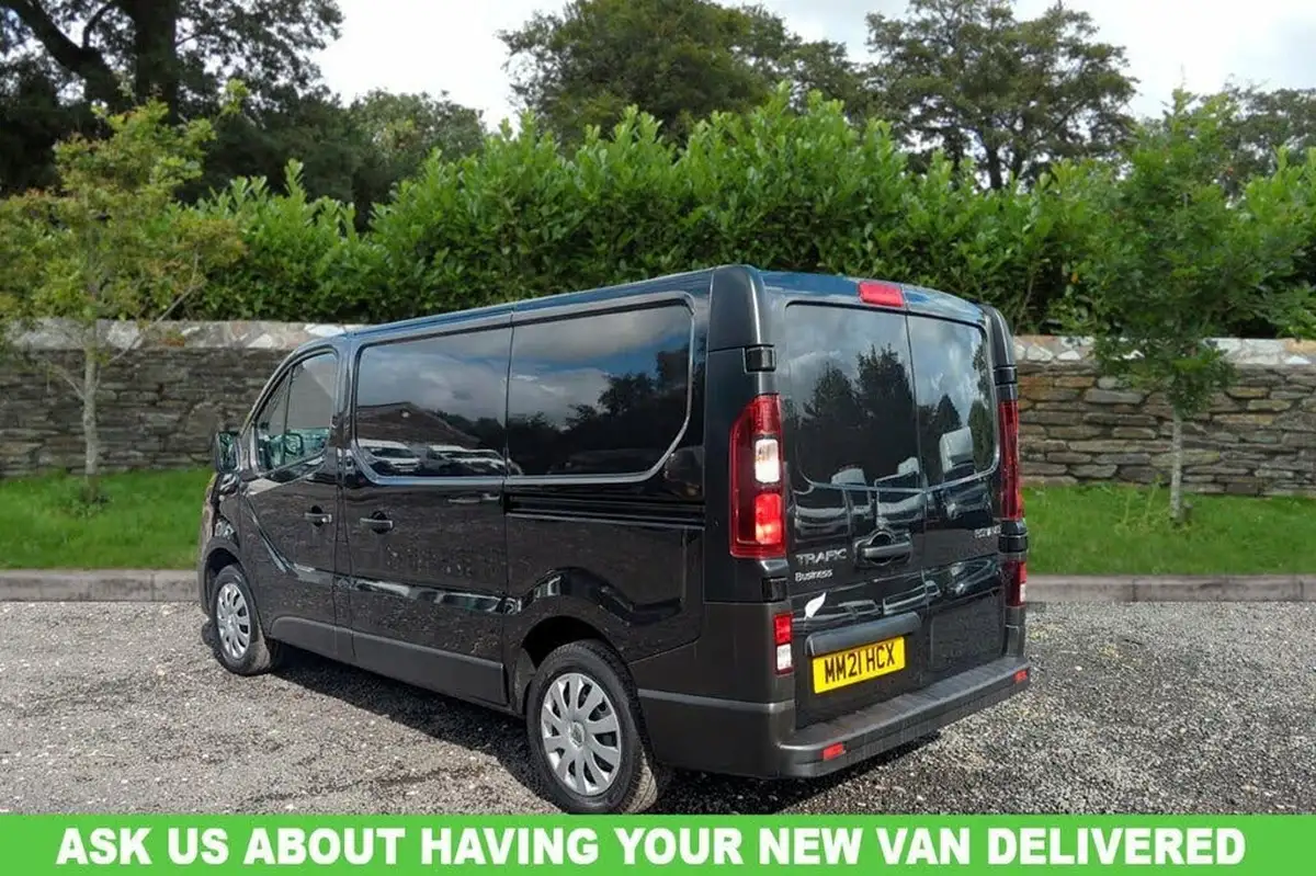 2021-renault-trafic-20dci-sl30-energy-120-business-panel-big-3