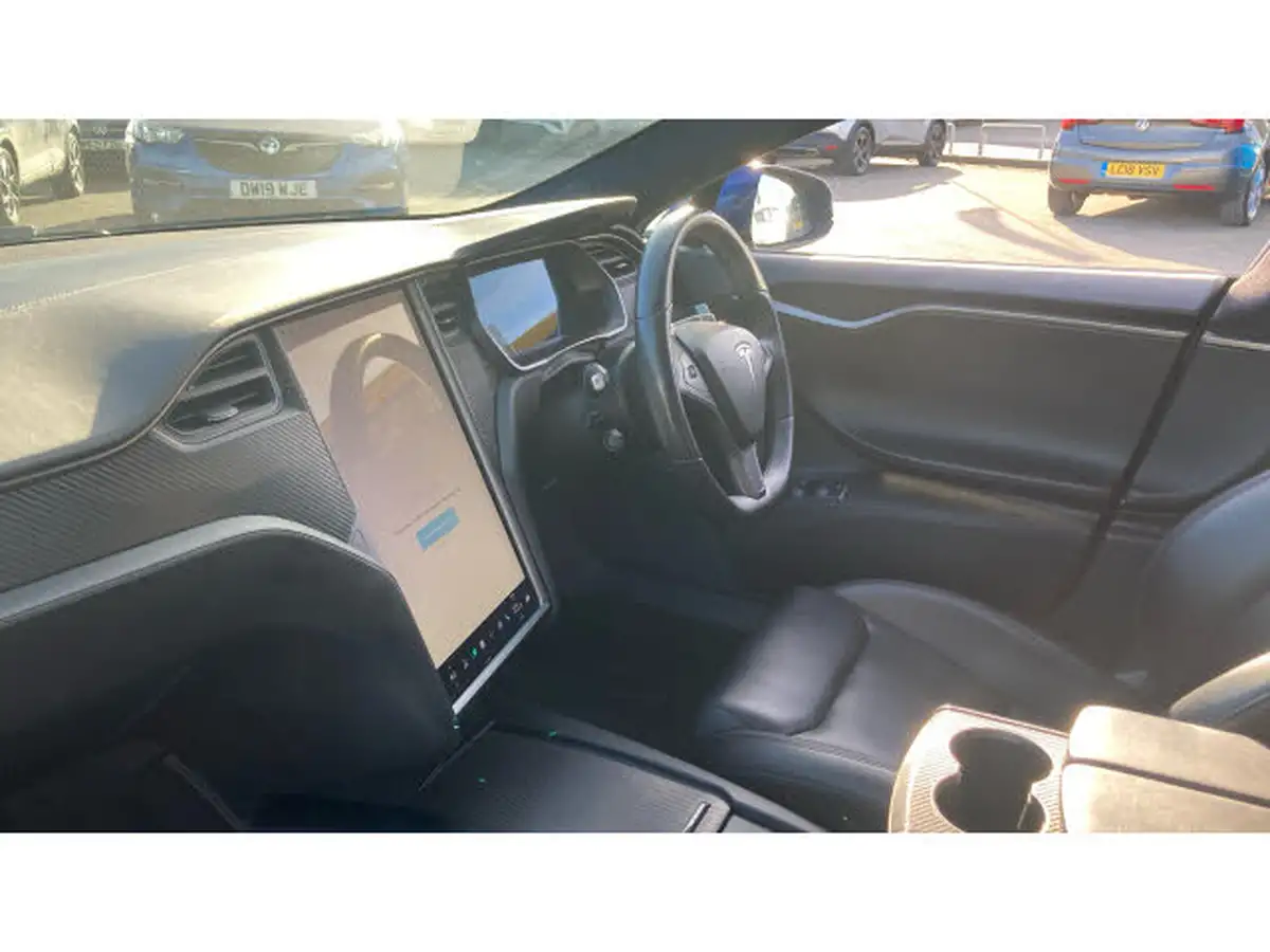 2020-tesla-model-s-e-long-range-big-8