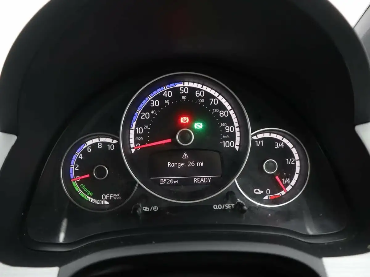2021-seat-mii-e-big-16