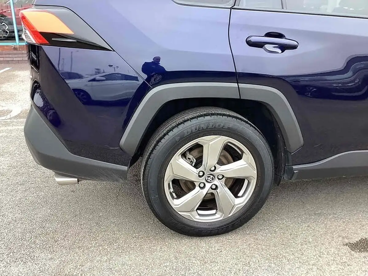 2019-toyota-rav4-25-vvt-i-design-215bhp-big-23