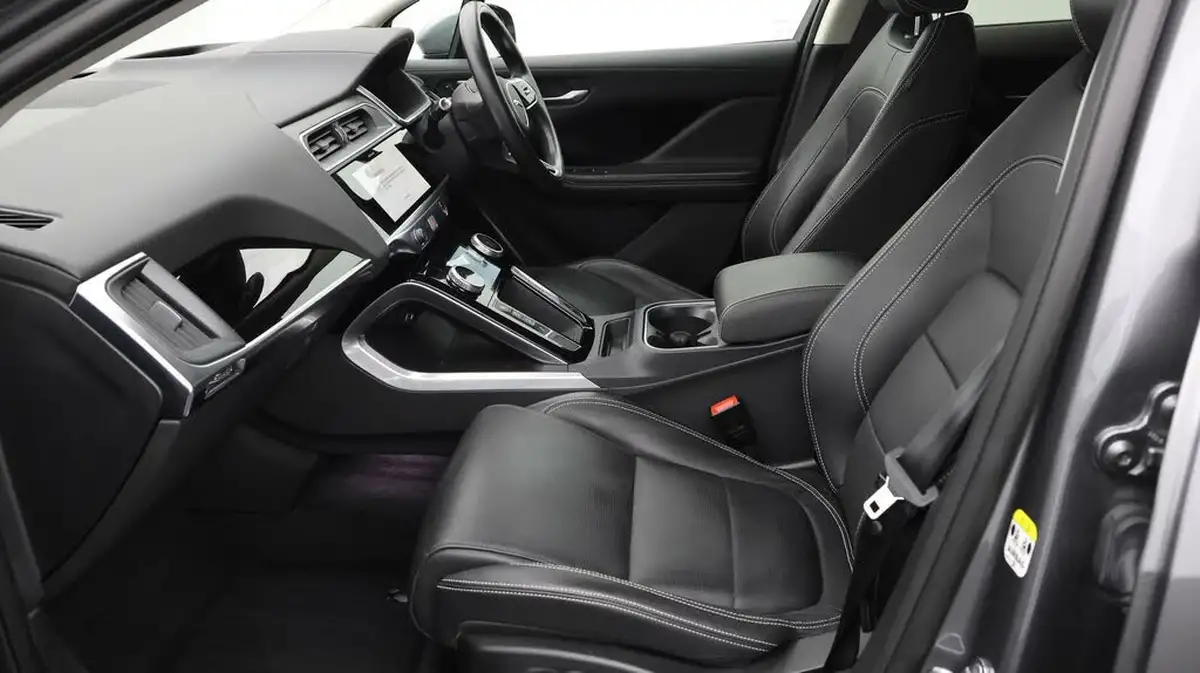 2020-jaguar-i-pace-ev400-hse-big-14