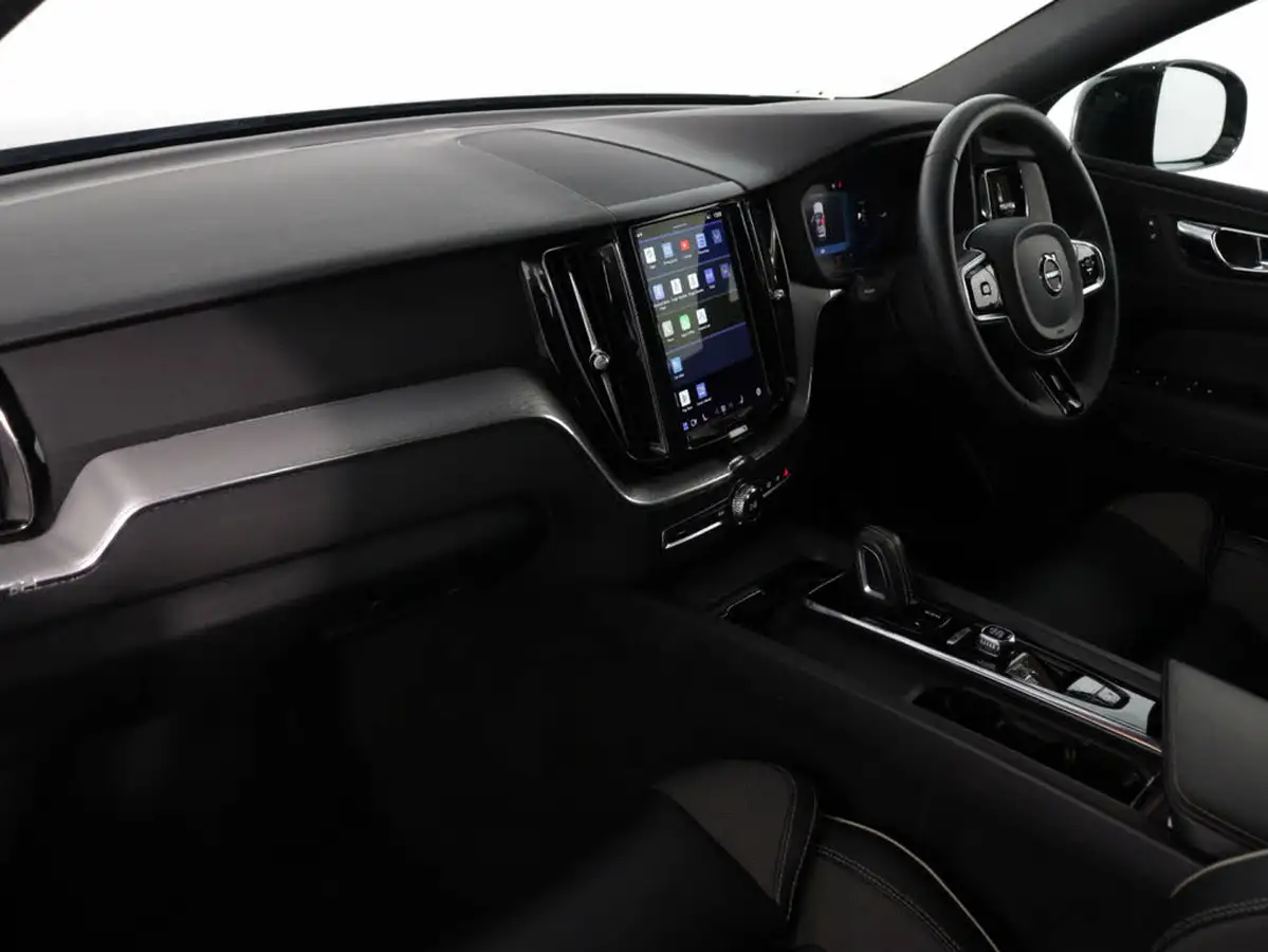 2021-volvo-xc60-20-t6-r-design-350bhp-plug-in-hybrid-big-34
