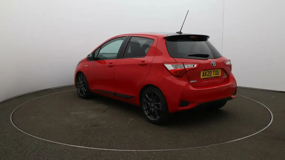 2020-toyota-yaris-15-vvt-i-gr-sport-big-60