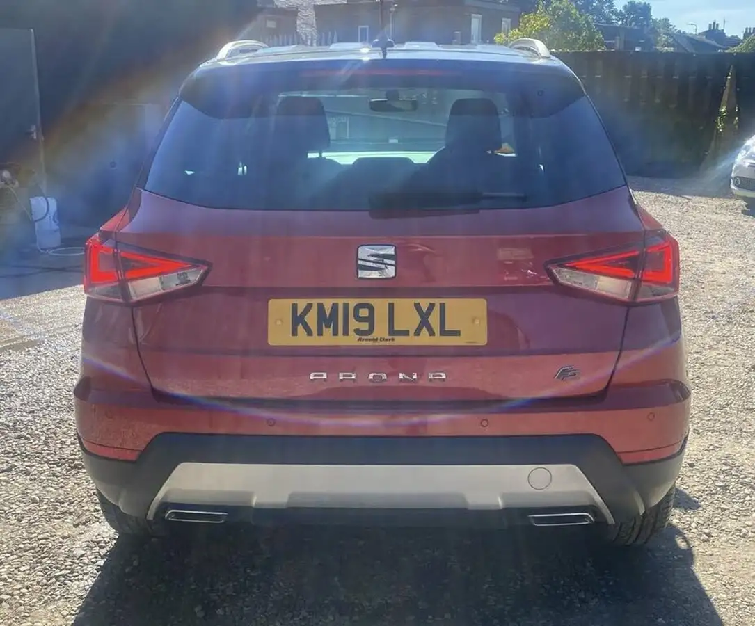 2018-seat-arona-16tdi-fr-big-26