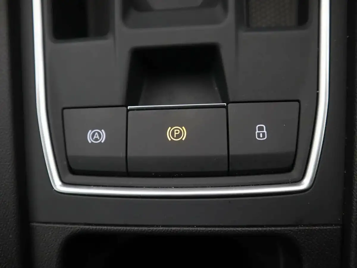 2021-seat-leon-15-etsi-xcellence-estate-big-20