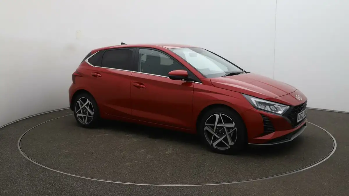 2024-hyundai-i20-10-t-gdi-premium-big-36