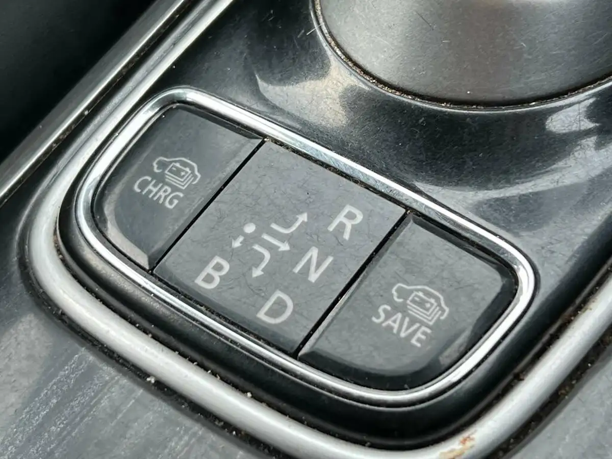 2017-mitsubishi-outlander-20-juro-phev-5st-big-36