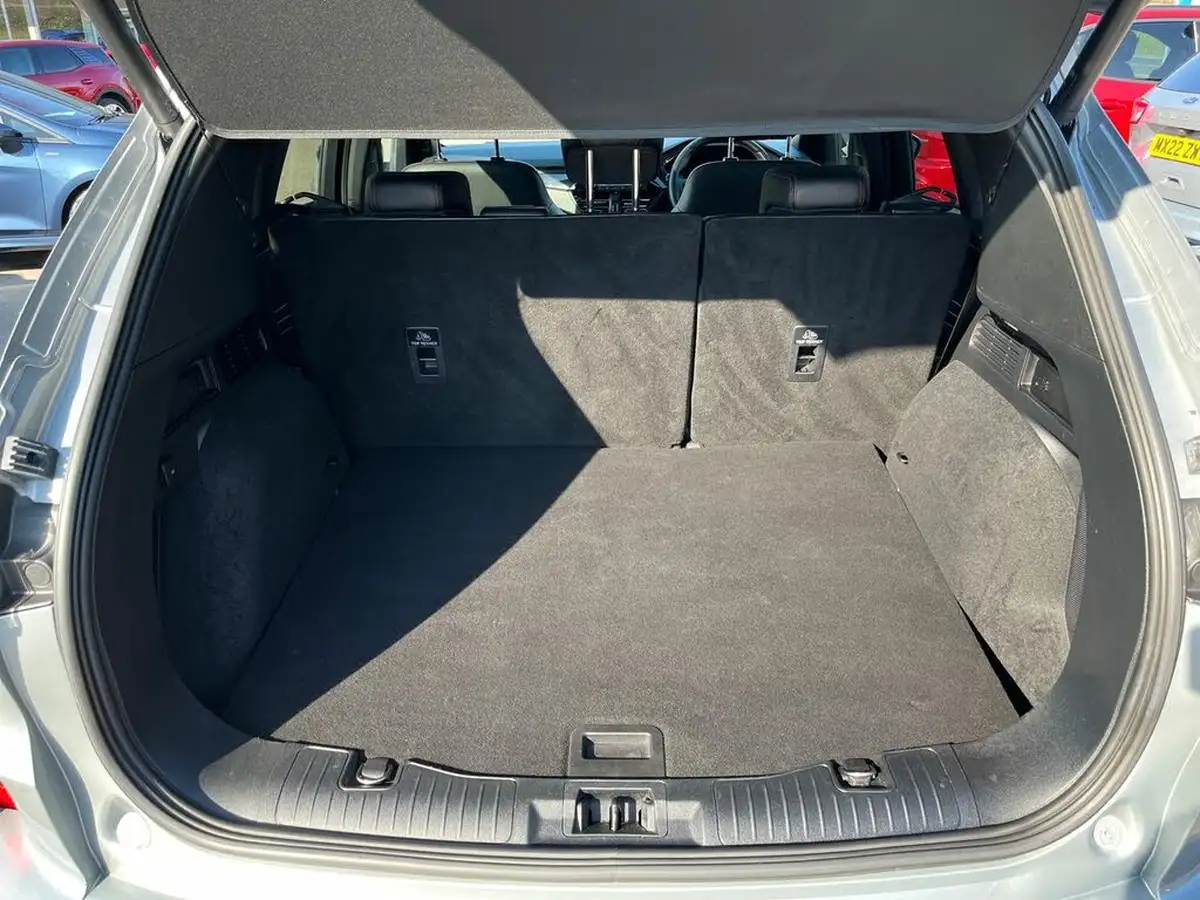 2022-ford-kuga-15-st-line-x-edition-big-9