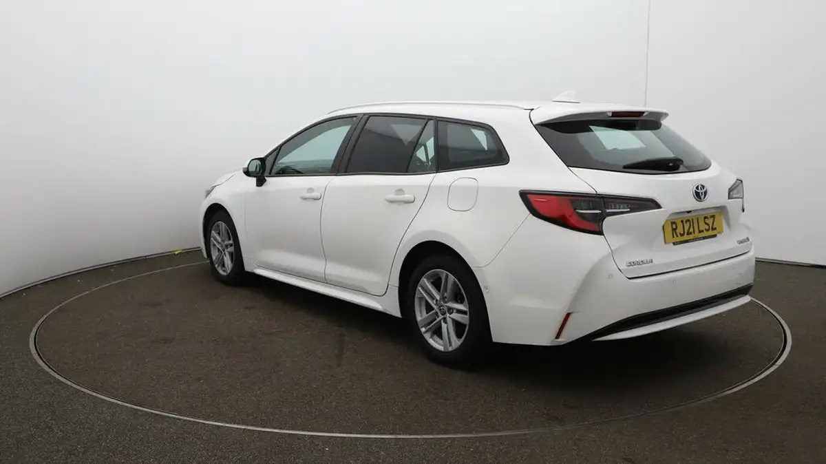 2021-toyota-corolla-18-vvt-i-icon-tech-spare-wheel-touring-sports-5d-big-53