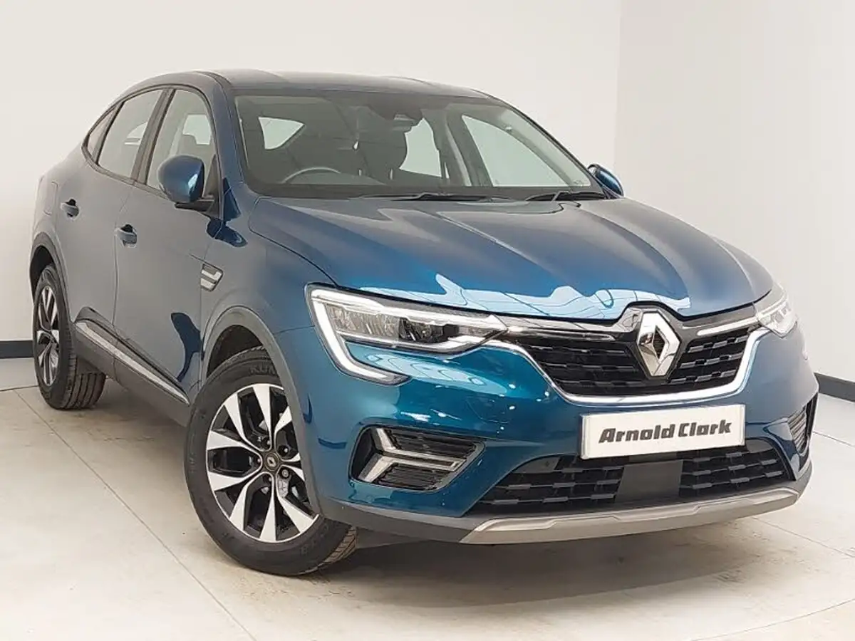 2021-renault-arkana-13-tce-iconic-big-0