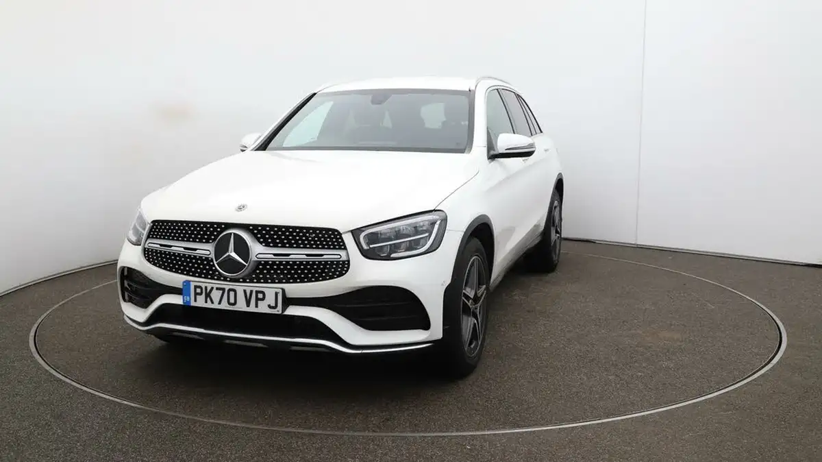 2020-mercedes-benz-glc-class-20d-glc220d-amg-line-station-wagon-5d-4matic-plus-big-28