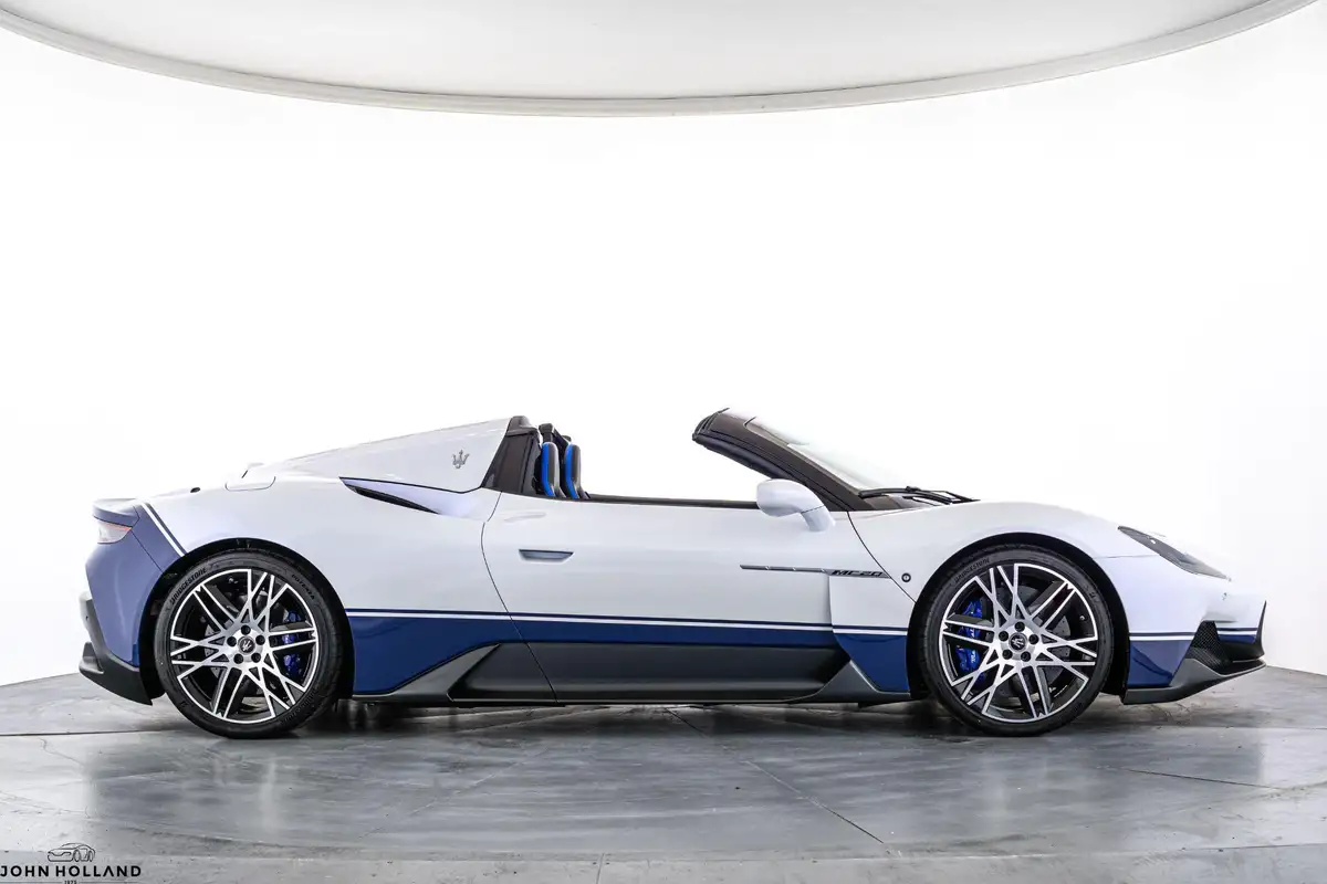 2023-maserati-mc20-30-no-trim-big-10