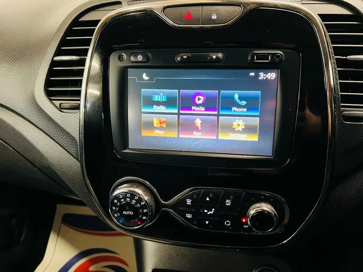 2014-renault-captur-15dci-dynamique-s-90bhp-ss-big-16