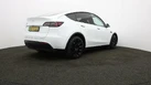 2022-tesla-model-y-e-long-range-small-75