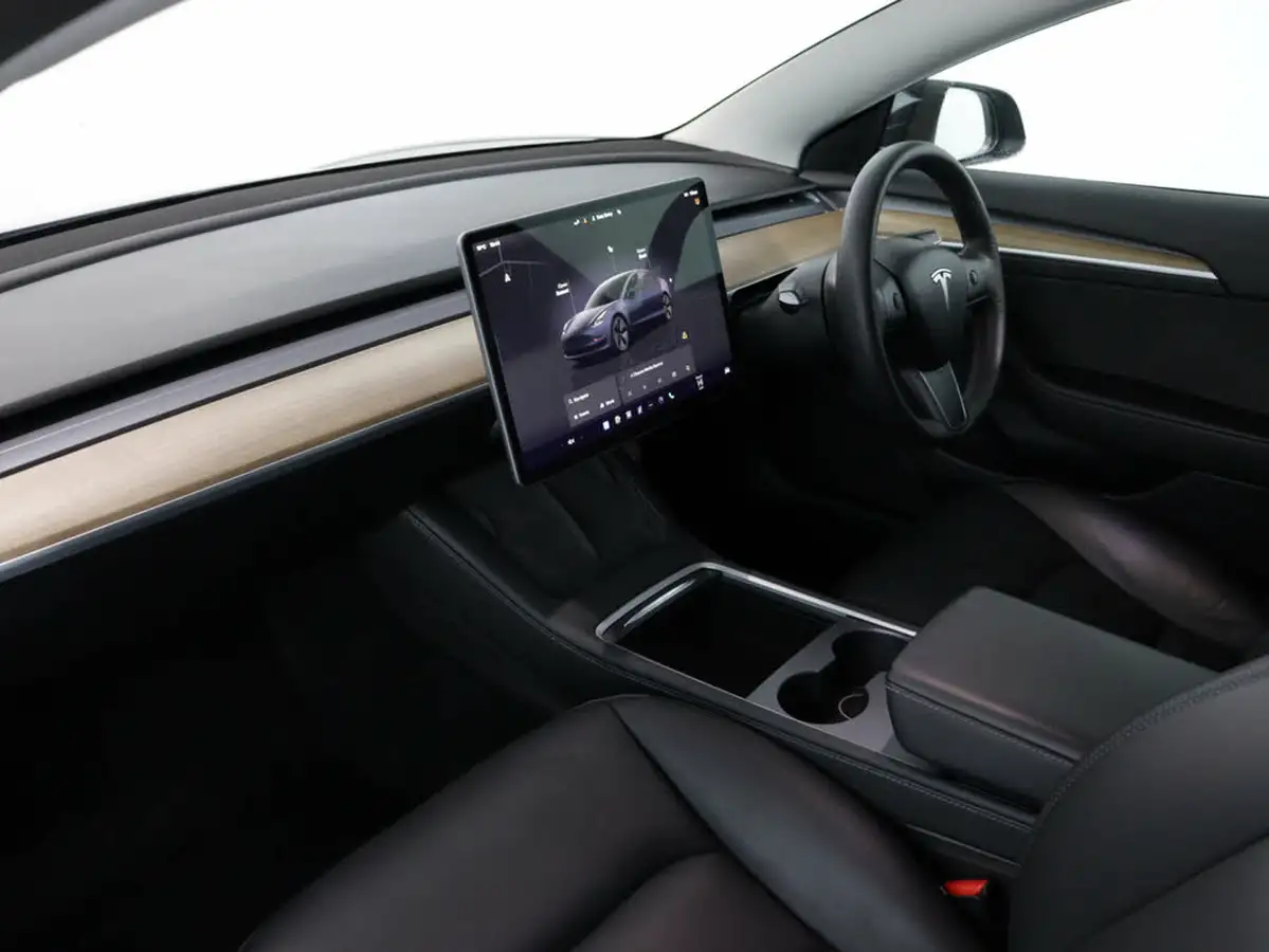 2021-tesla-model-3-e-standard-plus-big-26